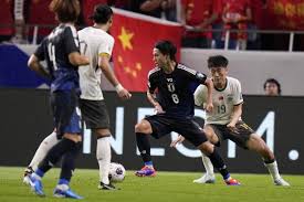 队史首次！鹈鹕4名球员均送出7次以上助攻.