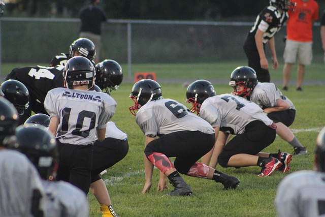 场上不努力，场下很用心！芒特近期已同一位网红模特开始拍拖.